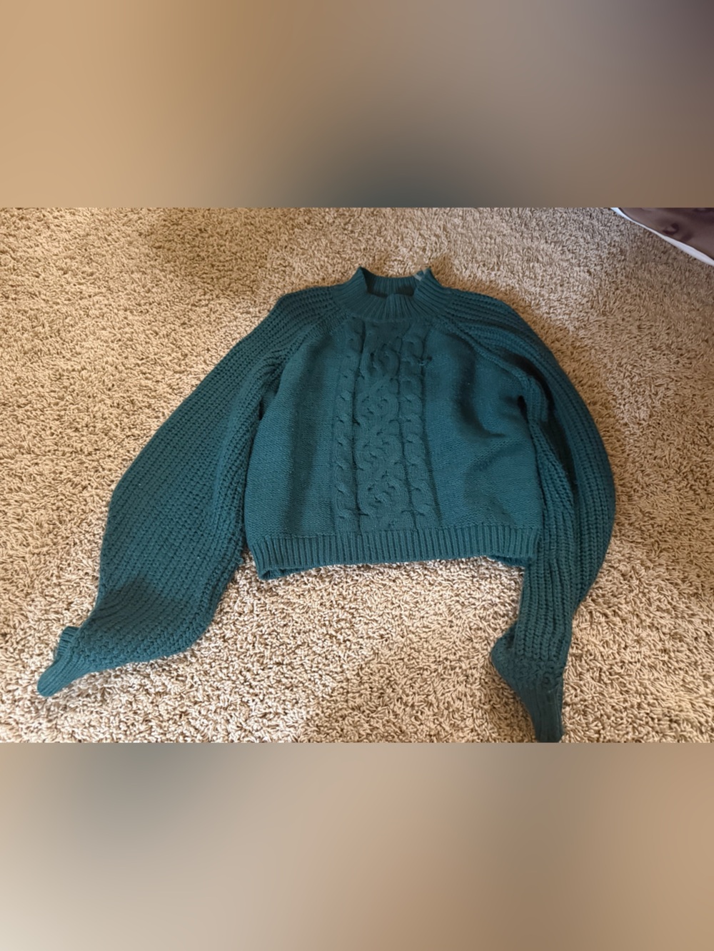 francesca’s green sweater